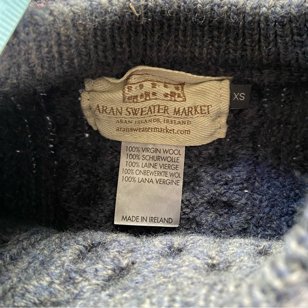 Aran Sweater Market Heavyweight Blue/Gray Cable Knit Sweater Irish Wool Ireland - Picture 6 of 9